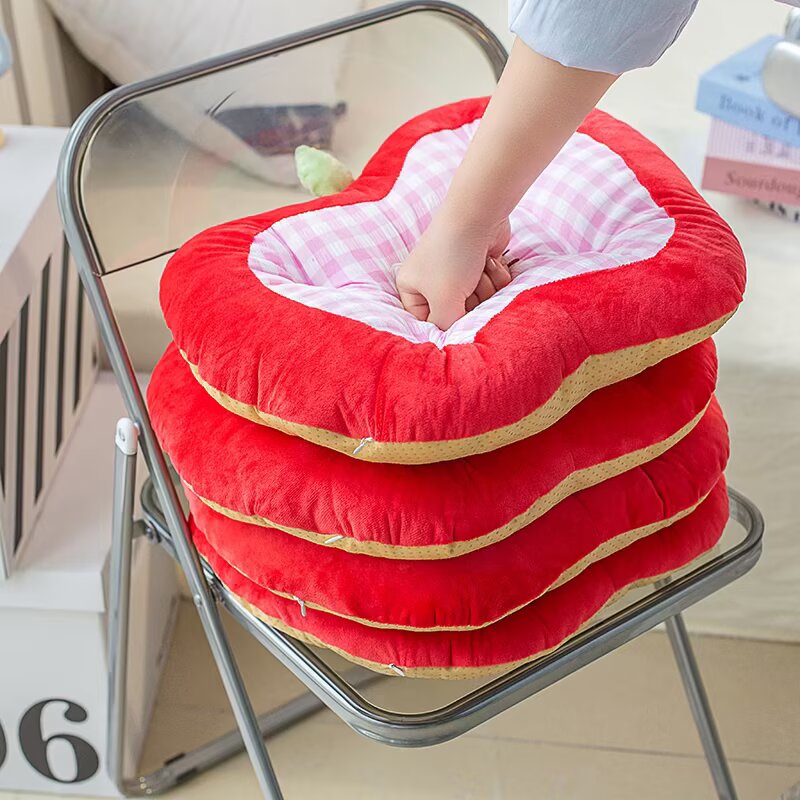 かわいいハローキティのリンゴ型ぬいぐるみクッション漫画椅子シ - Home Office Cozy のレビューと価格